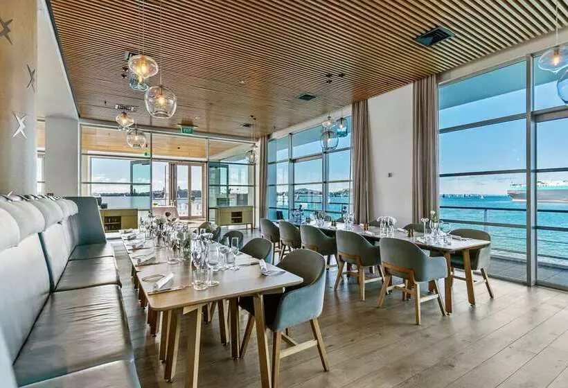 בית מלון כפרי Hilton Auckland