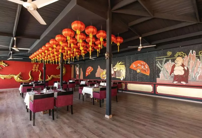 Hurghada Long Beach Resort