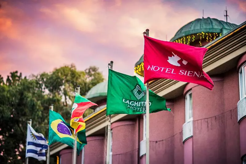 בית מלון כפרי Laghetto Siena Gramado