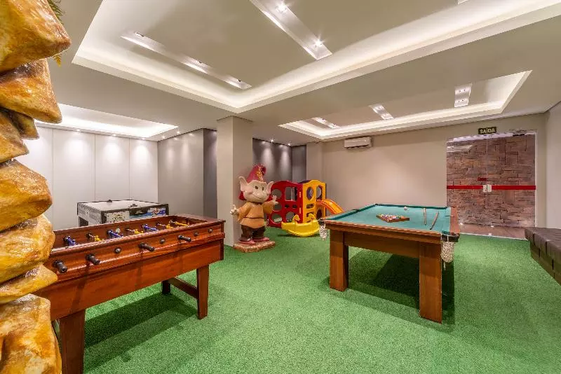 בית מלון כפרי Laghetto Siena Gramado