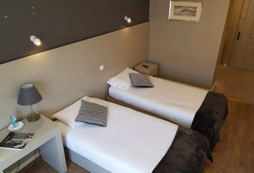 Hotelli Margarida Da Praca