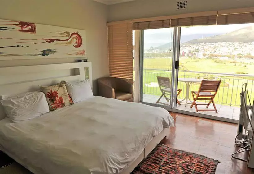 酒店 Mouille Point Village