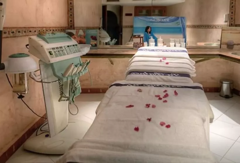 هتل Pickalbatros SUNGO Club