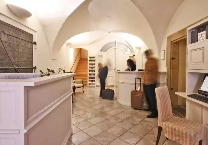هتل Residence Retezova