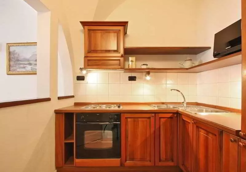 هتل Residence Retezova