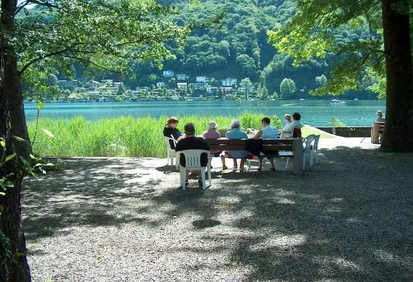 ホテル Centro Magliaso