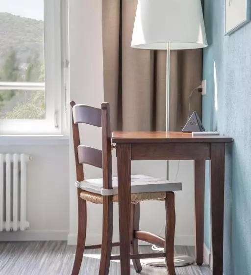 ホテル Centro Magliaso