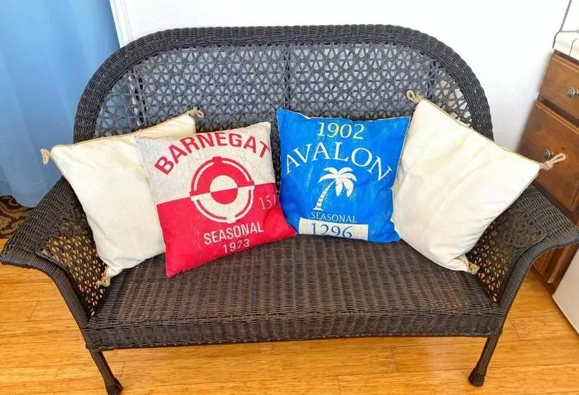 هتل The Edgewater