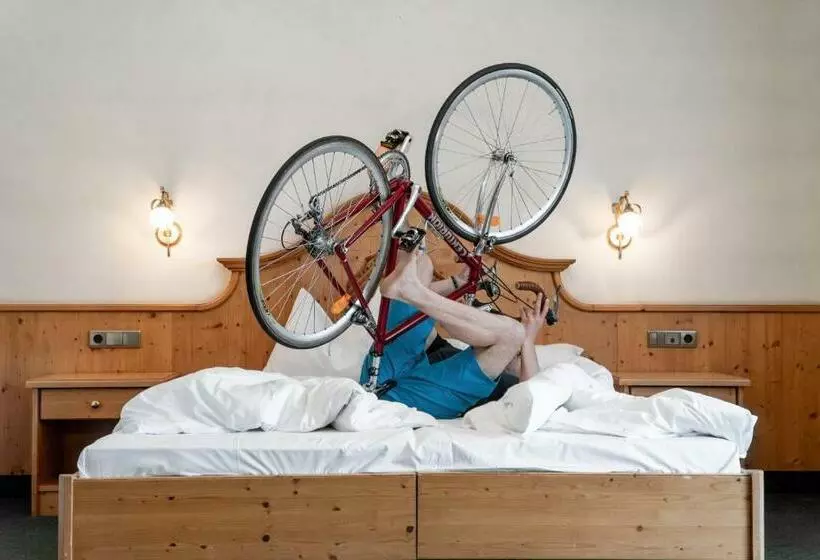 ホテル Wochtla Buam