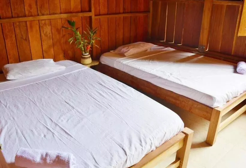 ユースホステル Posada Hannany