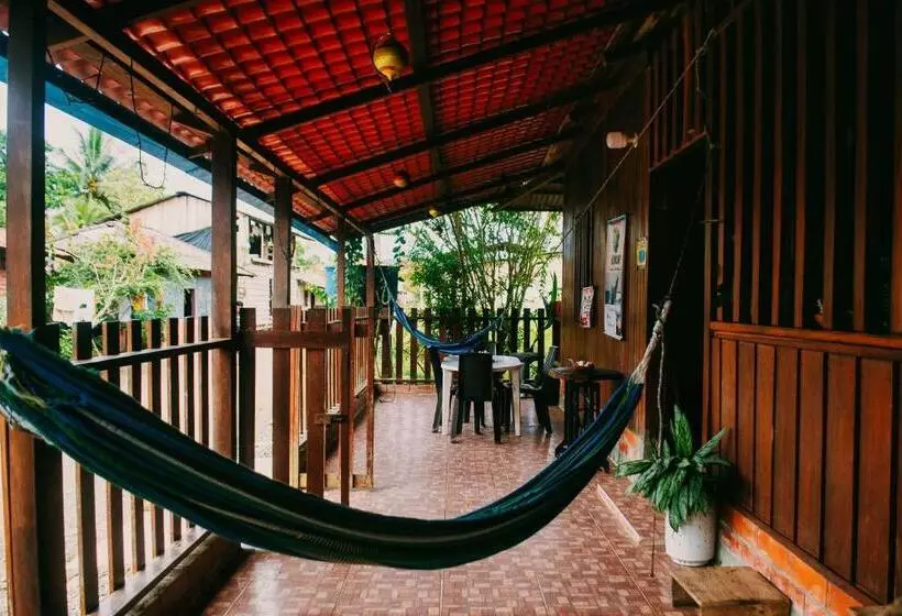 ユースホステル Posada Hannany