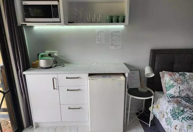 Motelli Chateau Bass