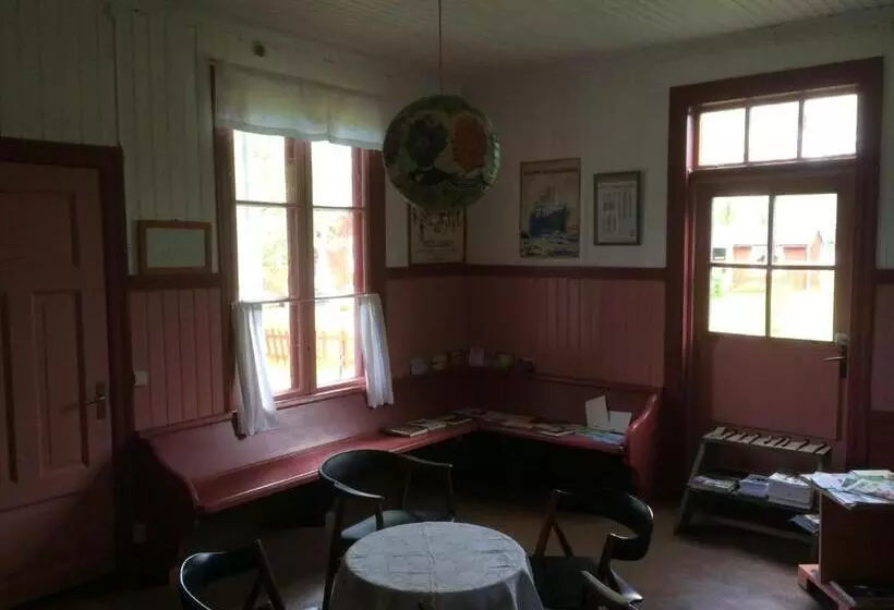 Majatalo Station Sågen