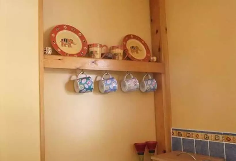 Cwm Irfon Lodge Cottages