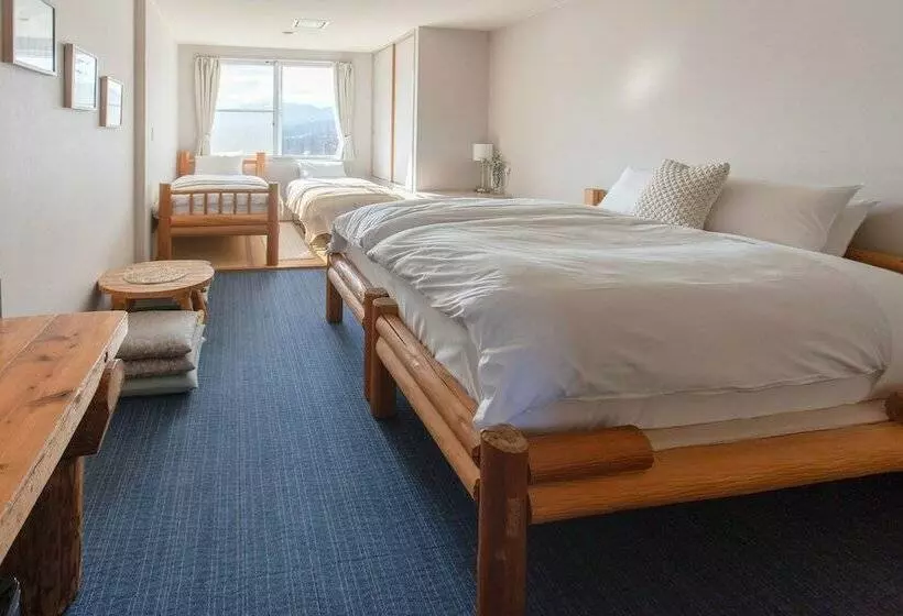 Hotelli Canopy Cortina Lodge