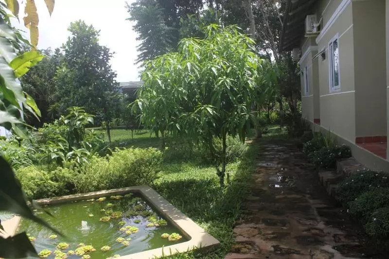 هتل Eco Spring Phu Quoc Villa