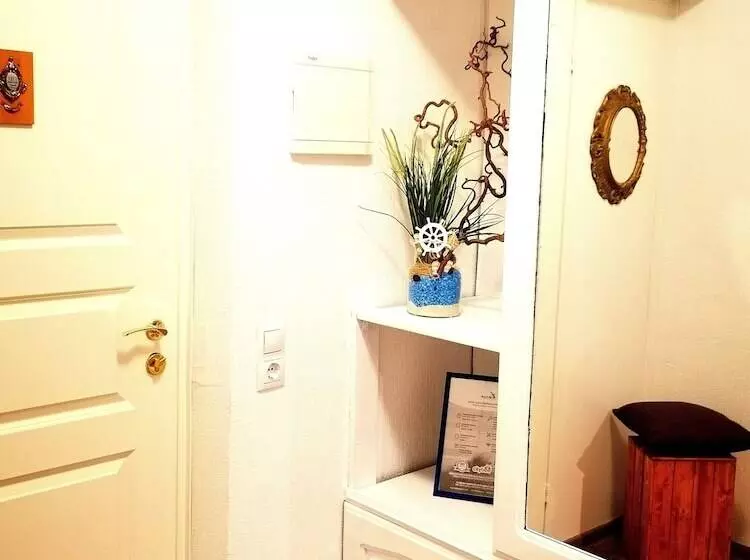 هتل Meridian Apartments