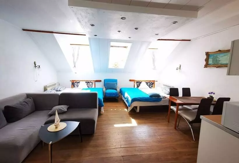 هتل Meridian Apartments