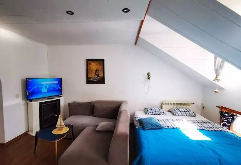 هتل Meridian Apartments