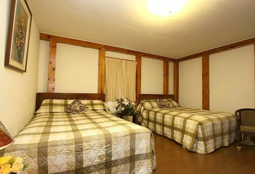 هتل Taitung Garden Cabin