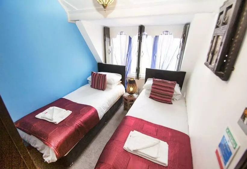 Majatalo Moroccan Riad