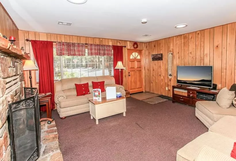 3 Little Bears Cabin