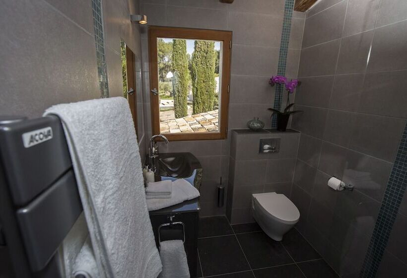 민박 Mas Des Avelines