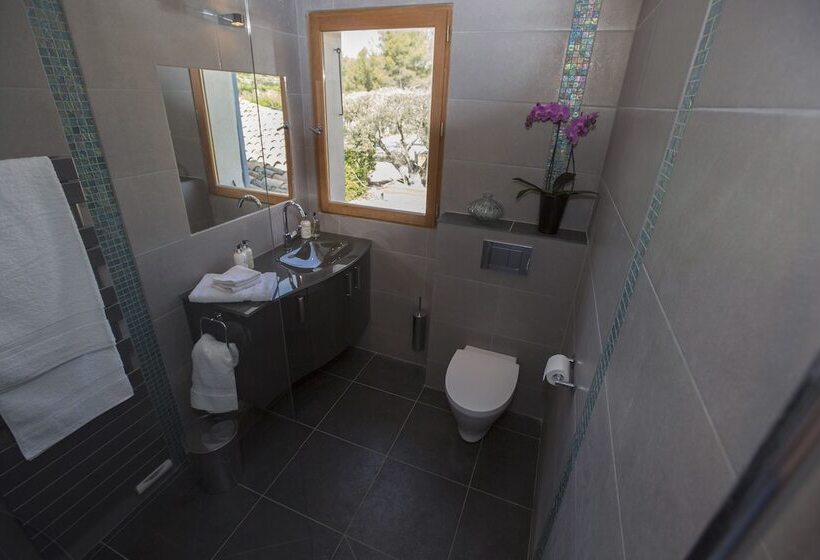 민박 Mas Des Avelines