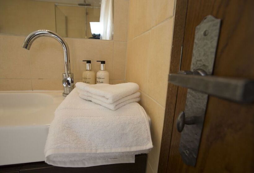 민박 Mas Des Avelines