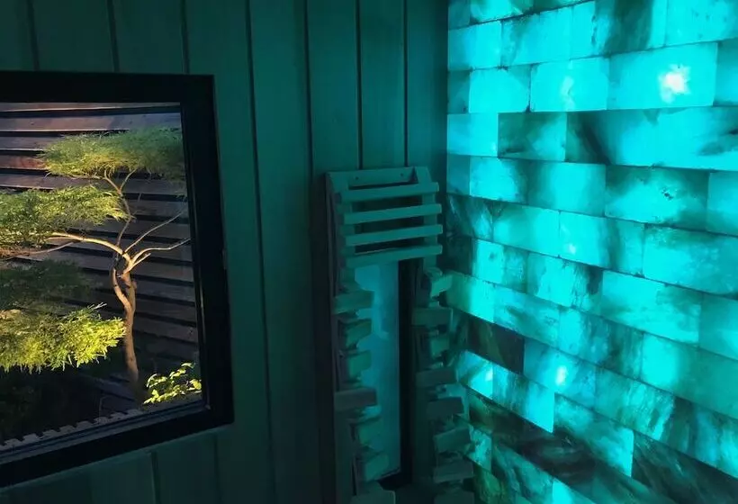 Aamiaismajoitus (B&B) Urbanhouse Cocoon Studio