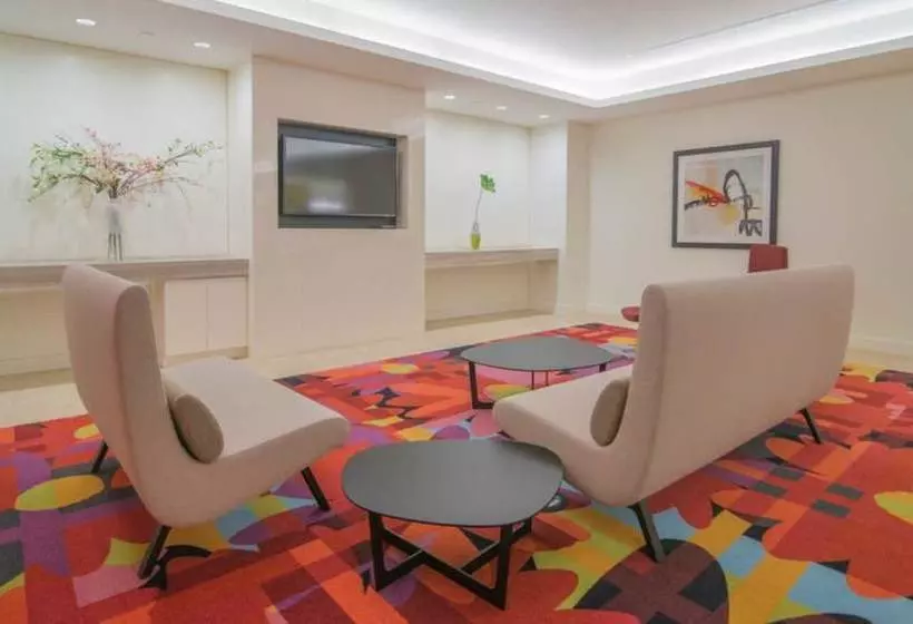 Global Luxury Suites At Emerson Place