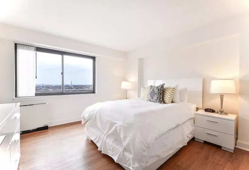 Global Luxury Suites At Emerson Place