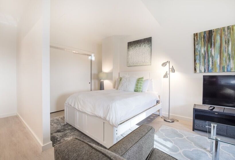 Global Luxury Suites Downtown Boston