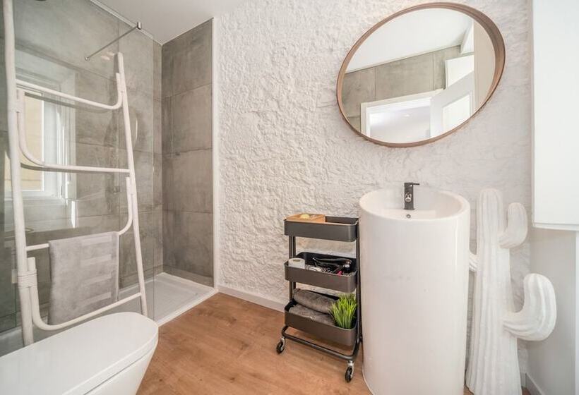 پانسیون Bairro House Lisbon Charming Suites