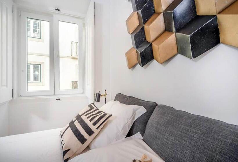 پانسیون Bairro House Lisbon Charming Suites