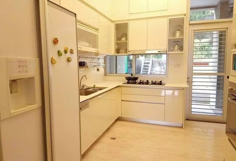 پانسیون Lotus Moon B&b