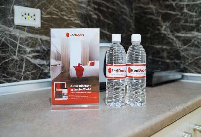 پانسیون Reddoorz Premium @ Smdc Taguig