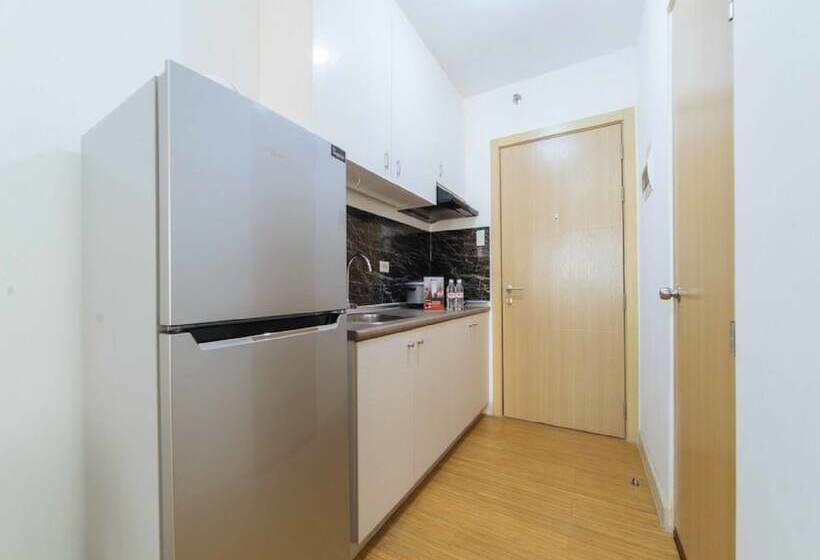 پانسیون Reddoorz Premium @ Smdc Taguig