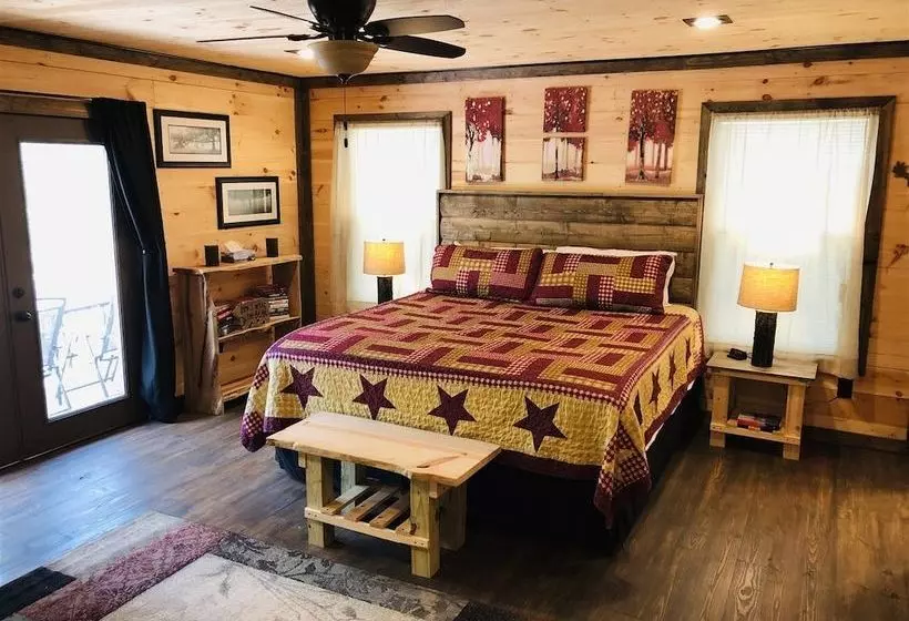 Treetops Retreat