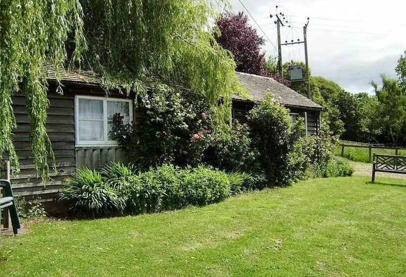 Whitewells Farm Cottages
