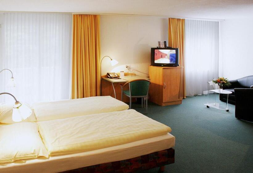 Apart Hotel Zurich Airport