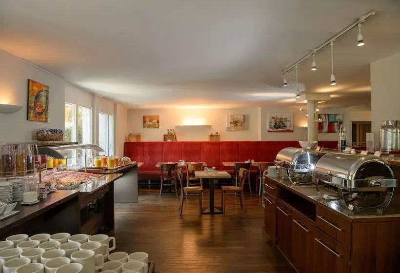 Apart Hotel Zurich Airport