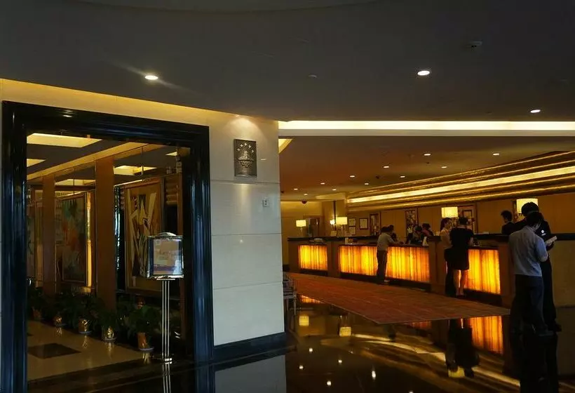 ホテル Wuhan Premier Mayflowers