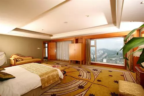 ホテル Wuhan Premier Mayflowers