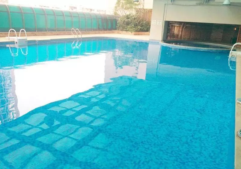 ホテル 999 Royal Suites & Towers