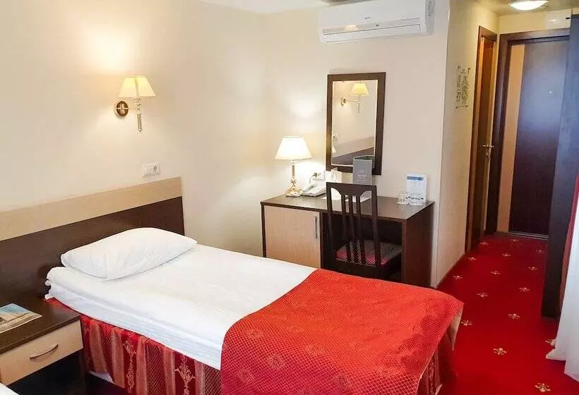 Отель Amaks Safar