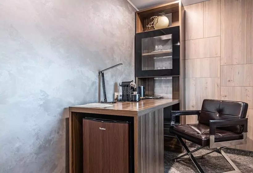 هتل Baikal Business Centre