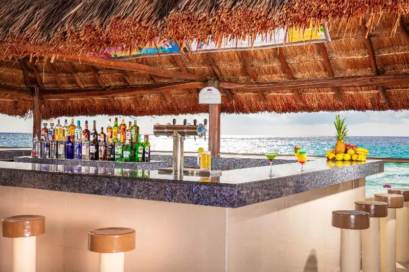 酒店 Crown Paradise Club Cancun All Inclusive