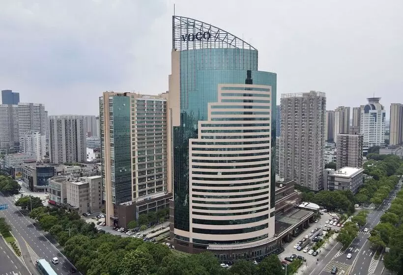 Отель Voco Changzhou Fudu