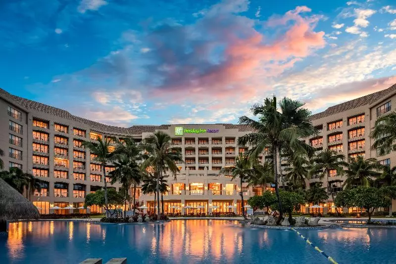 Отель Holiday Inn Resort Sanya Bay, An Ihg